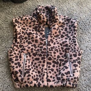 Abercrombie YPB Leopard Faux Fur Fleece Vest Small